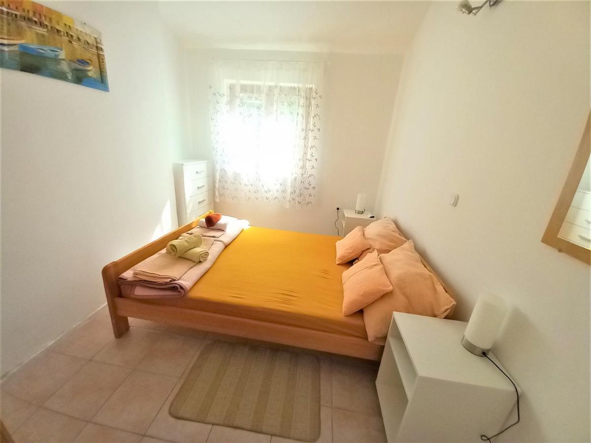 Apartments Olea バスカ エクステリア 写真