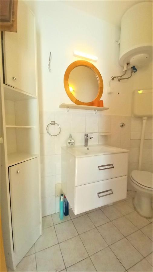 Apartments Olea バスカ エクステリア 写真