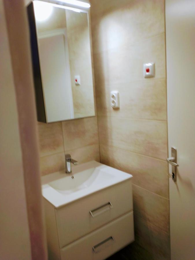 Apartments Olea バスカ エクステリア 写真